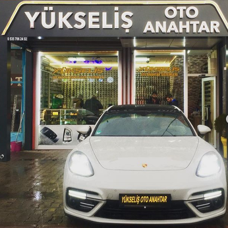 Porche Cayman-s Oto Çilingir Uygulaması Resim